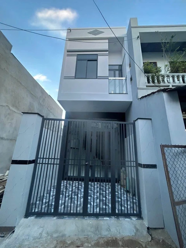 Nhà hẻm 2 tầng 62m² 3PN bán Quy Nhơn 3.3 tỷ