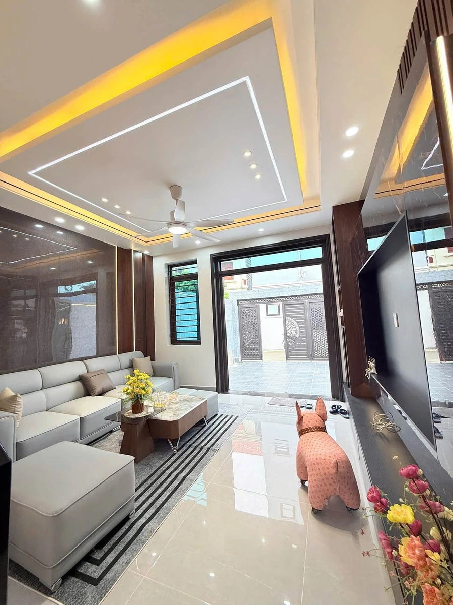 Bán nhà phố 71m² 3 tầng, sân cổng, giá 3 tỷ 350 triệu Nhà Bè - Ảnh thu nhỏ 3