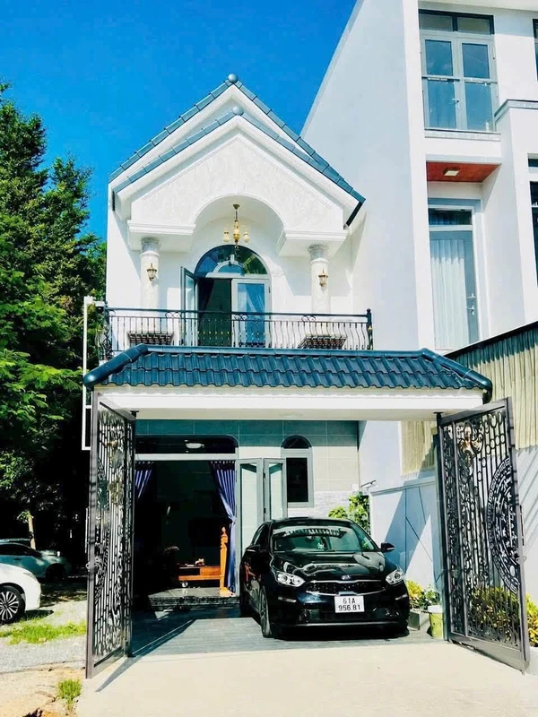 Bán nhà mái Thái Phú Mỹ Thủ Dầu Một 3PN 110m² 3 tỷ 990