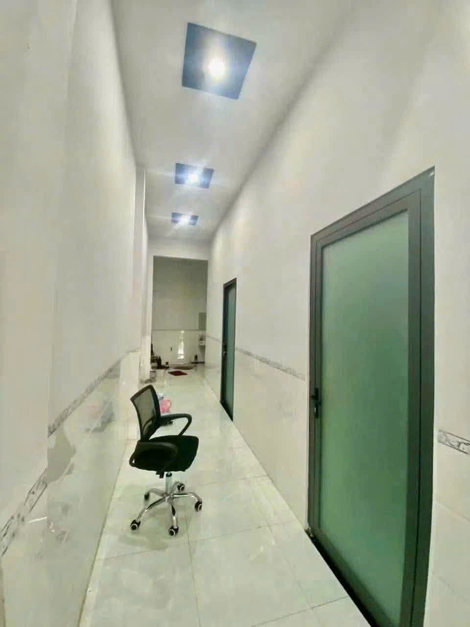 Bán nhà 2 PN 90 m² Tân Xuân Đồng Xoài, 1 tỷ 4 triệu - Ảnh thu nhỏ 2