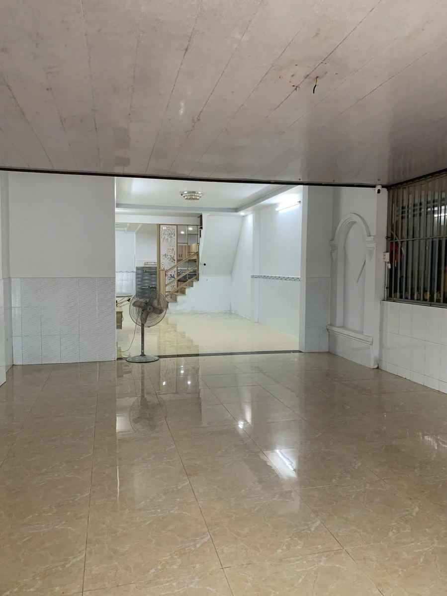 Cho thuê nhà mặt tiền 150m² 4PN Rạch Giá 6 triệu/tháng - Ảnh thu nhỏ 3