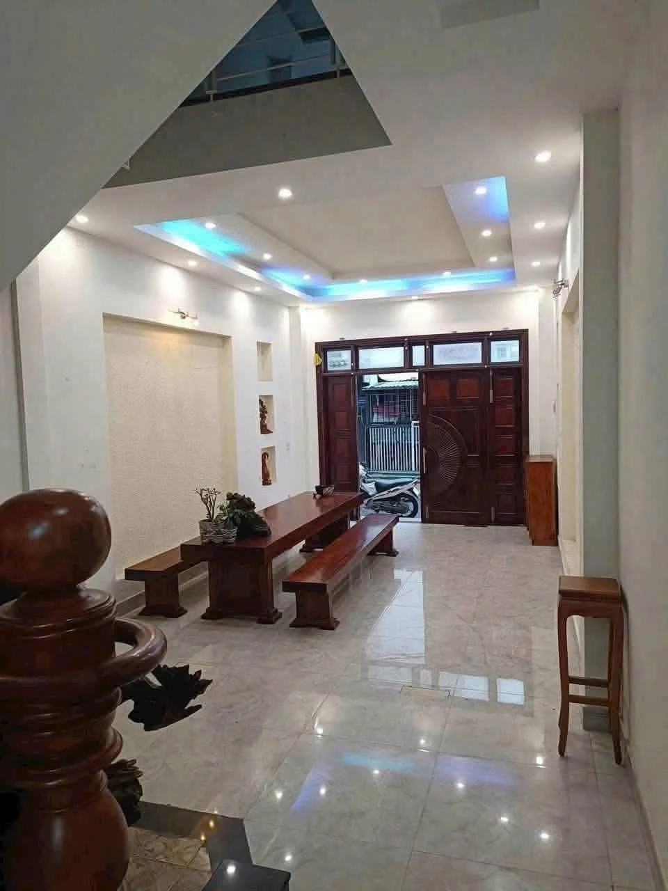 Bán nhà 3 tầng 71m² Tô Hiến Thành Đà Lạt 8 tỷ - Ảnh 1