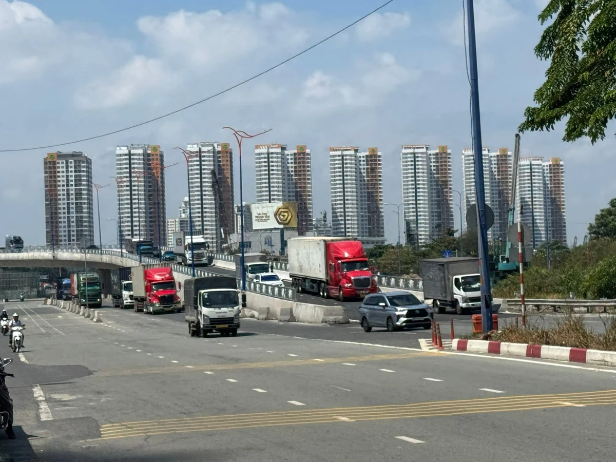 Bán dãy trọ nút An Phú Q2, 243m2, 23.5 tỷ - Ảnh 1