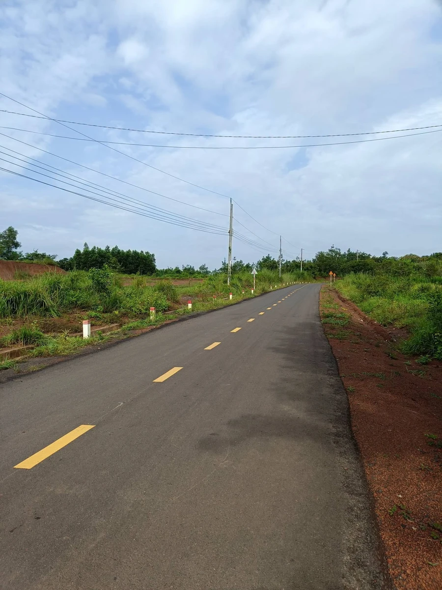 Bán đất 1300m² Xã Tân Tiến, Bù Đốp, Bình Phước - Ảnh 1