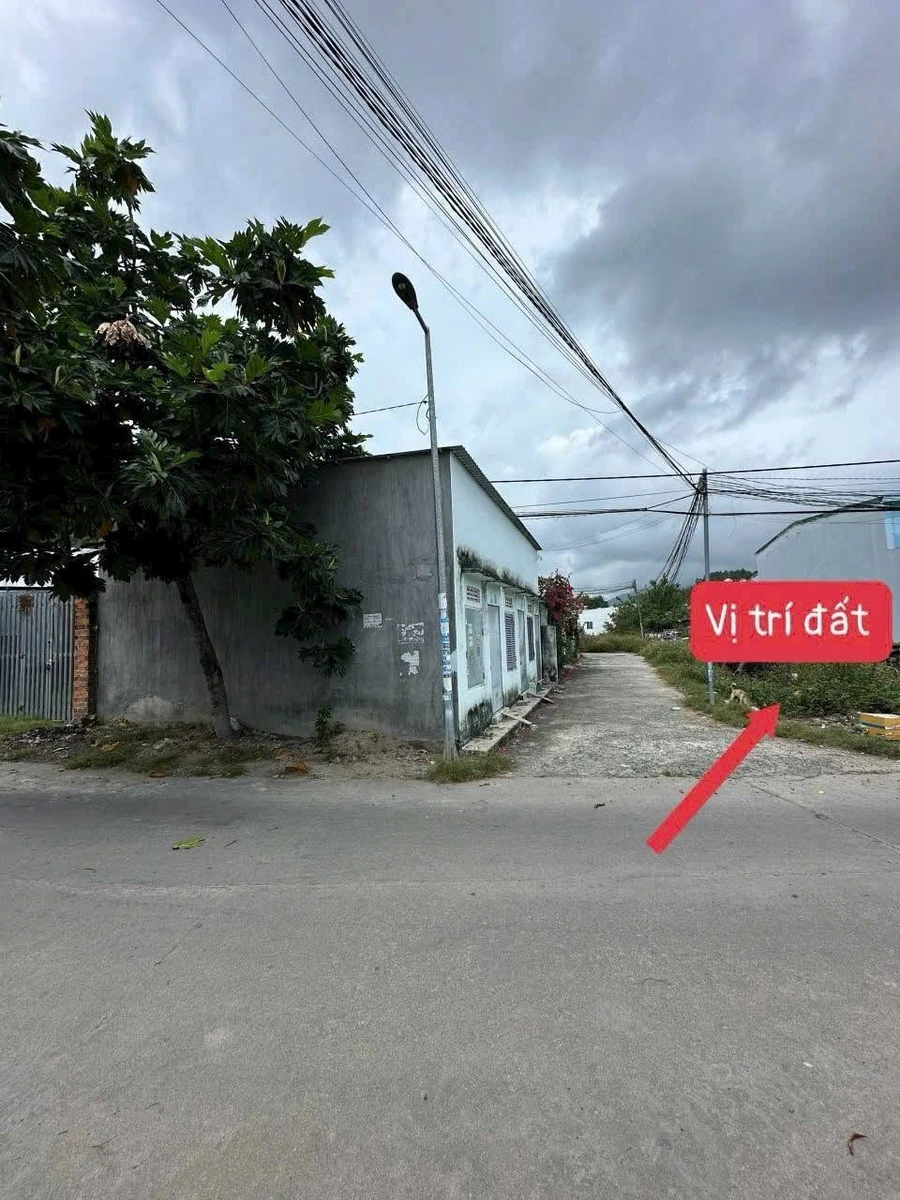 Bán lô góc 2 mặt tiền Phước Đông Nam Nha Trang 135,7m² 2,5 tỷ - Ảnh 1