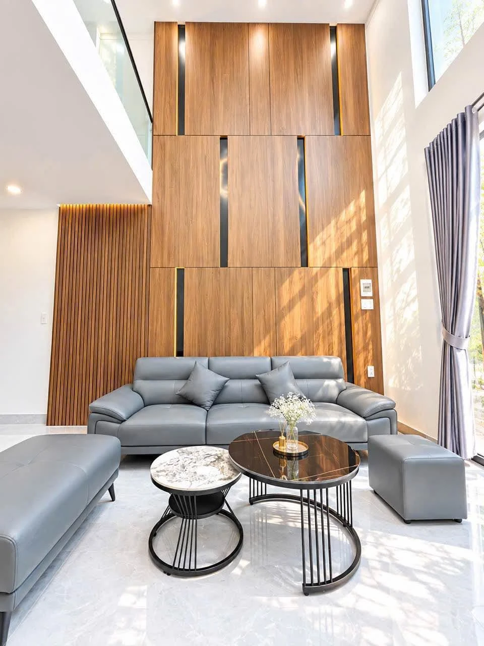 Bán nhà Mê Lững 180m² 3 phòng ngủ chỉ 2 tỷ 590 triệu - Ảnh 1
