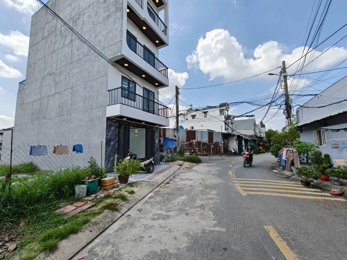 Bán nhà mặt tiền Đông Thạnh, Hóc Môn, 5x17m, hơn 6 tỷ - Ảnh thu nhỏ 2