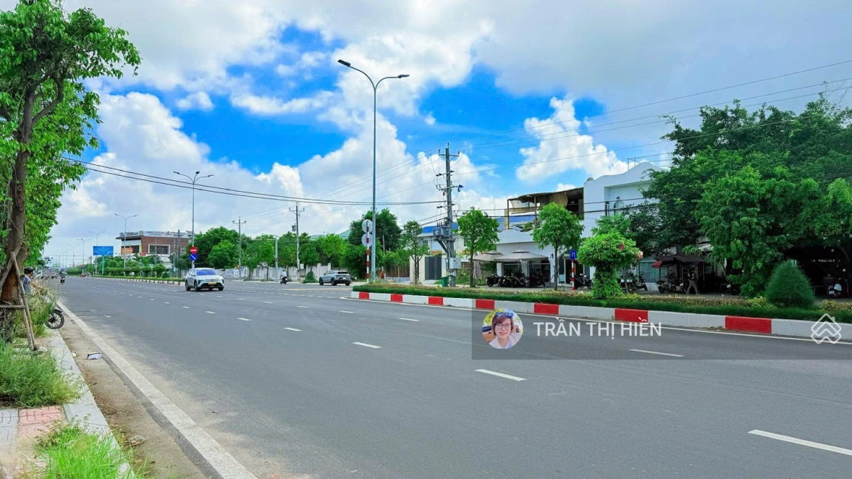 Mặt tiền Nguyễn Tất Thành biển Long Hải - 5,8x19m - Kinh doanh buôn bán - Ảnh thu nhỏ 2