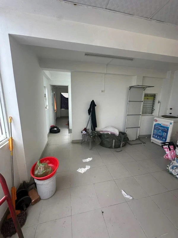 Bán nhà mới Tân Cổ Điển 2PN, 100m² Hữu Định Bến Tre ptcs