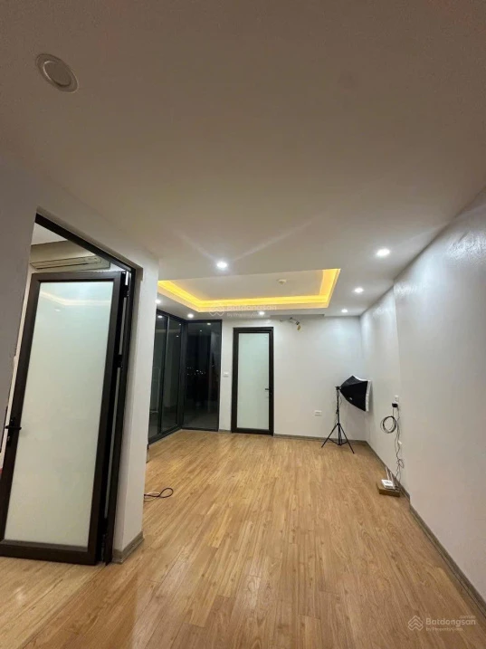 Cần tiền bán gấp căn 2 ngủ Lotus chỉ 2,999 tỷ, 79,1m2, full đồ - Ảnh thu nhỏ 3