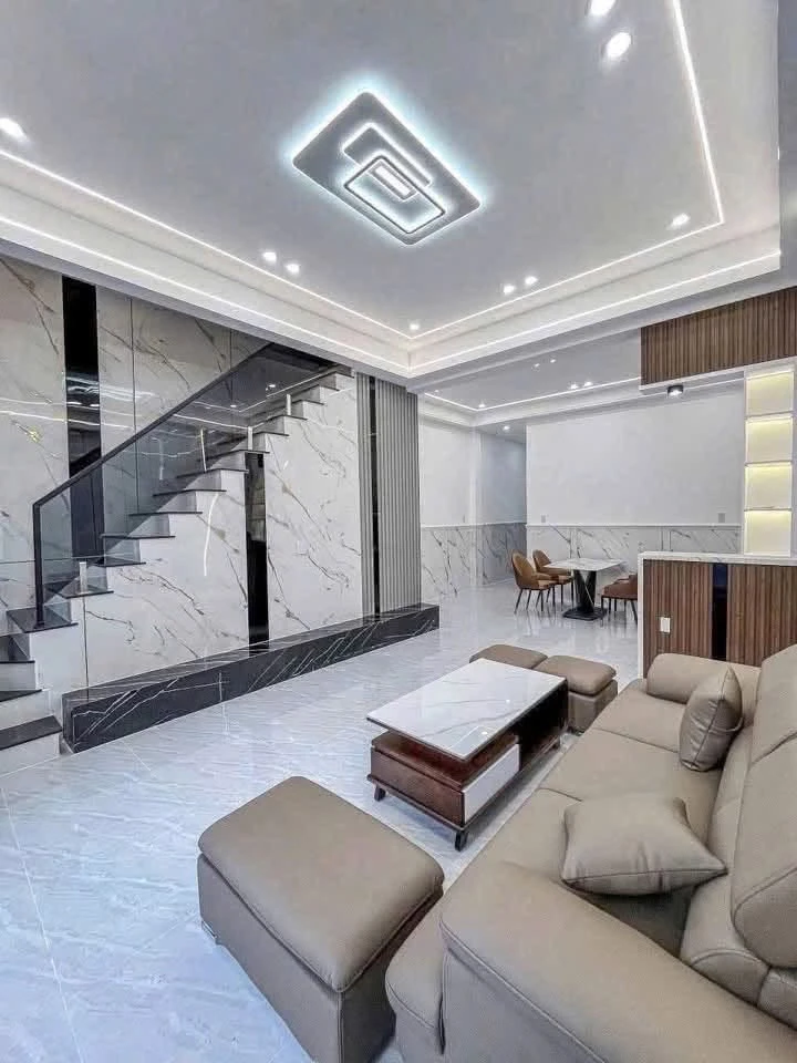 Bán nhà 1 trệt 1 lầu 90m2 gần KDL Bửu Long, Biên Hòa, tặng full nội thất - Ảnh thu nhỏ 2