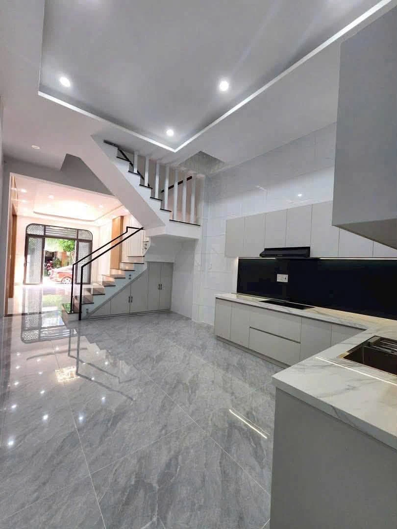 Bán nhà mặt tiền 3 tầng 80m2 Hà Thanh 1, Quy Nhơn, Bình Dương - Ảnh thu nhỏ 4