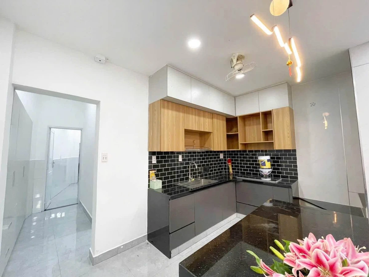 Bán nhà 1 trệt 1 lầu 88m2, 3 phòng ngủ, đối diện ủy ban xã Đức Hòa, giá 1,48 tỷ - Ảnh thu nhỏ 4