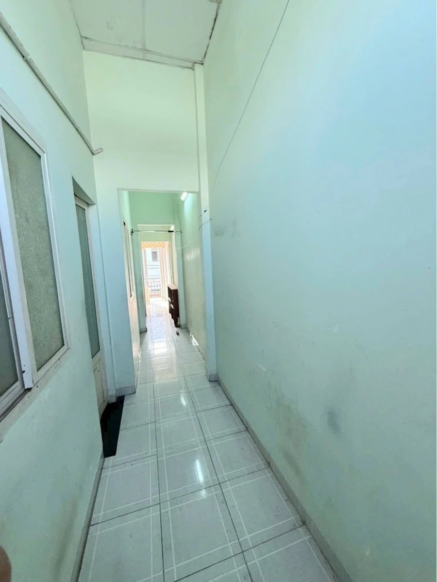 Bán nhà 4x14m 1 trệt 1 lầu 4PN đường Gò Dầu, Tân Phú, 4,99 tỷ - Ảnh thu nhỏ 4