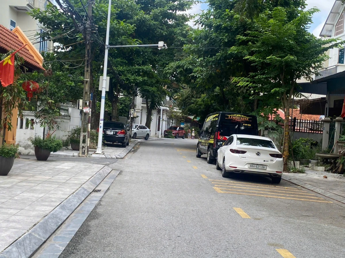 Bán biệt thự 127m2 mặt đường Đầm Vạc, Vĩnh Yên, giá 8 tỷ - Ảnh thu nhỏ 2