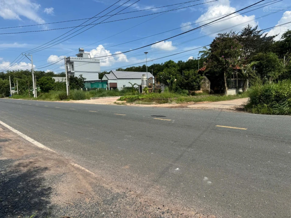 Lô đất 300m mặt tiền đường 18m, ngay trung tâm Chơn Thành TP. Đồng Nai giá chỉ 2,4 triệu - Ảnh thu nhỏ 5