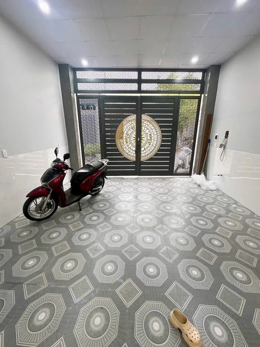 Bán nhà phố 5x20m 2PN gần chợ Quang Thắng 1 tỷ 670 - Ảnh 1