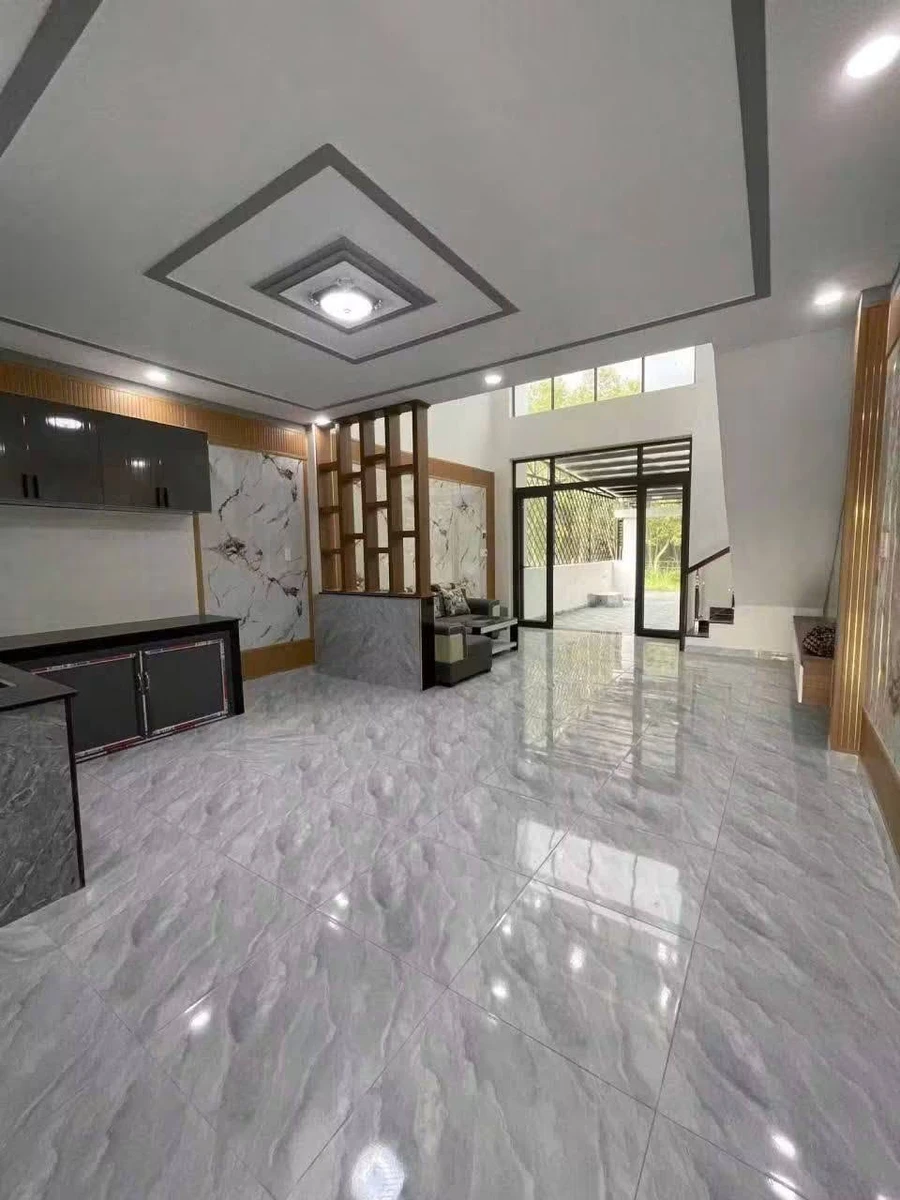 Bán nhà sân vườn 5x31m, 3 phòng ngủ tại Bến Cát, Bình Dương - Ảnh thu nhỏ 3