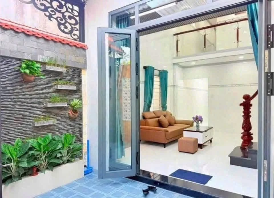 Bán nhà 1 trệt 1 lầu full nội thất 73,8m² hẻm Hồ Bơi Thanh Trúc, Phường An Hội, Bến Tre - Ảnh thu nhỏ 2