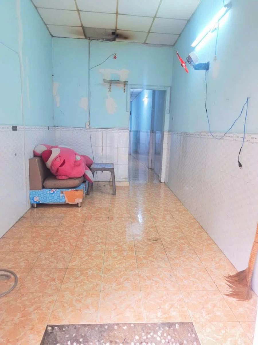 Bán nhà 34m2 2 phòng ngủ gần chợ Biên Hoà giá 1 tỷ 250 - Ảnh thu nhỏ 3