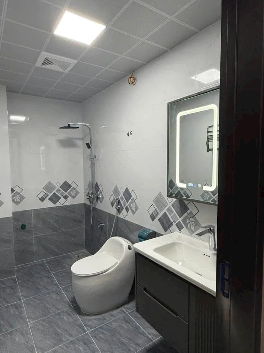 Bán nhà 3 tầng 67m² khu Ông Nhân, Bình Tân, 4.65 tỷ - Ảnh thu nhỏ 3
