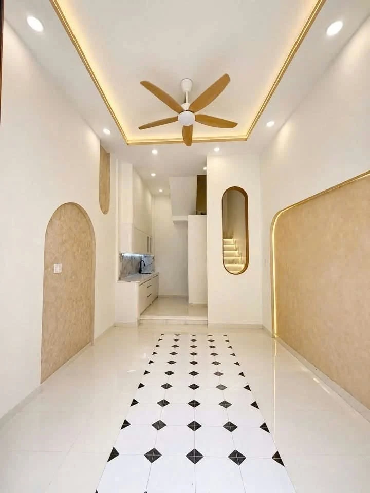 Bán nhà 4 tấm 33m² Hoàng Diệu, Quận 4 - 5 tỷ 450 triệu - Ảnh thu nhỏ 3