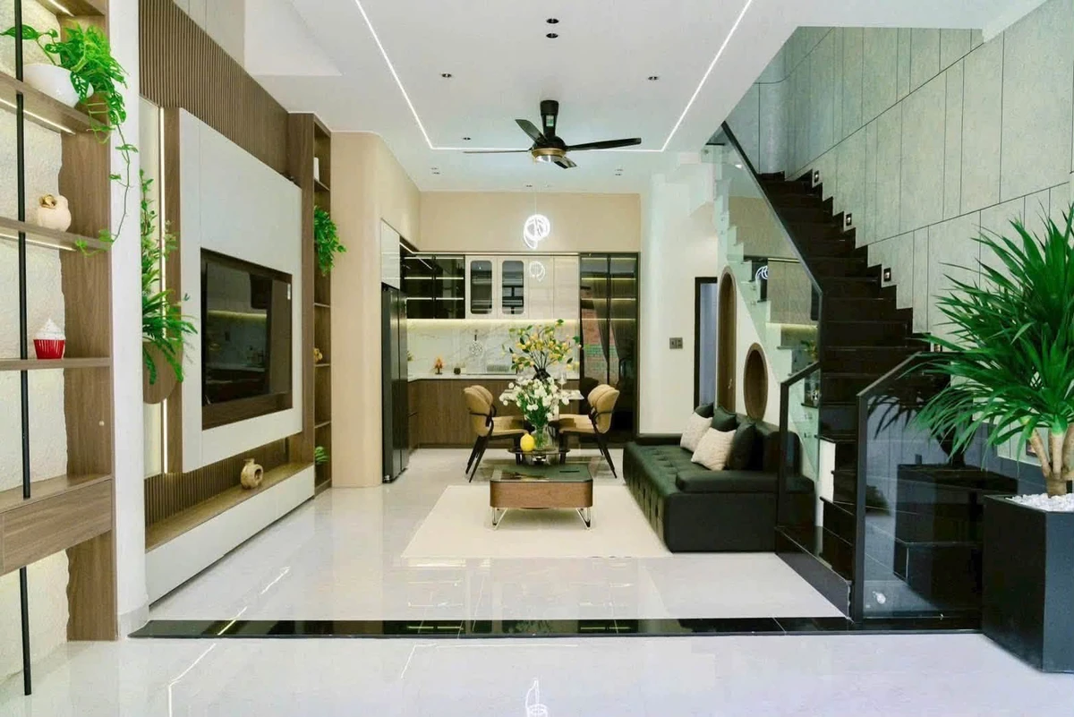 Bán nhà mặt tiền Hùng Vương 167m² 3PN 4WC 4,75 tỷ - Ảnh thu nhỏ 3