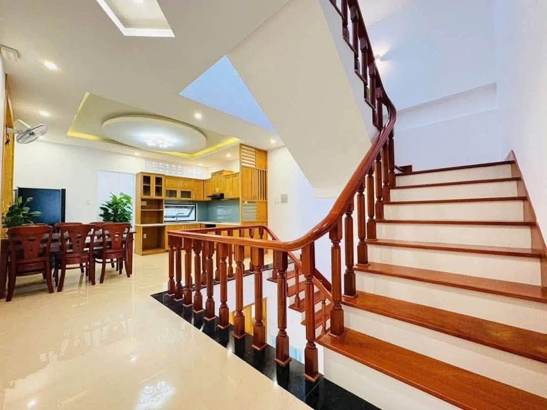 Bán nhà 3 lầu 3PN 75m2 Bình Giã, Vũng Tàu, 9.3 tỷ - Ảnh thu nhỏ 3