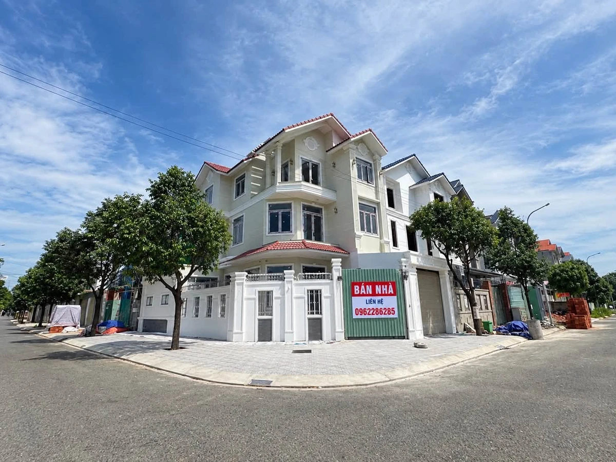 Bán biệt thự góc 2 mặt tiền 156m2 KĐT Phước Sơn, Phước Thắng, Vũng Tàu giá 16 tỷ - Ảnh thu nhỏ 4