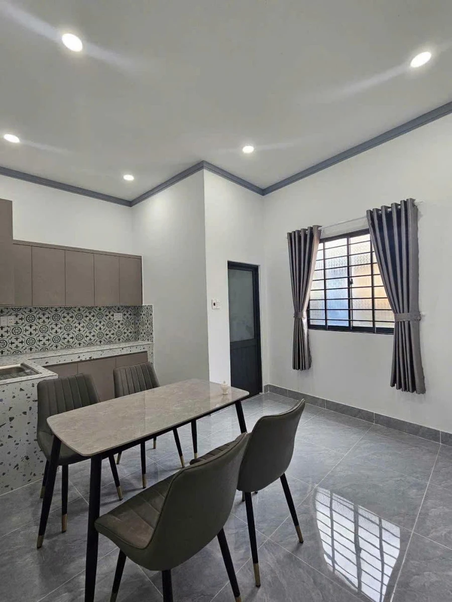 Bán nhà 2PN 101m2 giá 1 tỷ 250 triệu Phường Phú Khương - Ảnh thu nhỏ 4