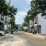 Bán nhà 1 trệt 1 lầu 1 tum 4,5x19m, 3PN, KDC Hoàn Cầu, Phước Hưng, TP Bà Rịa, giá 4,45 tỷ - Ảnh thu nhỏ 1