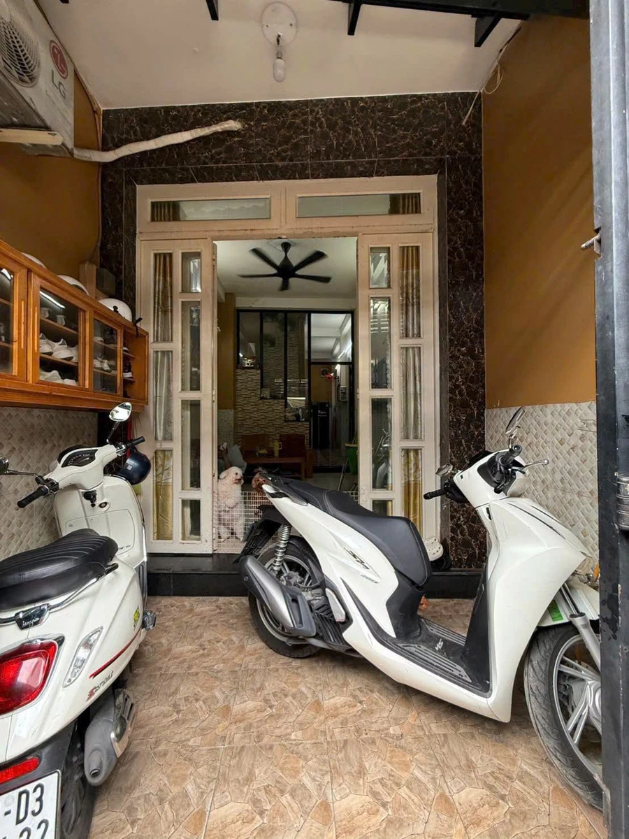 Bán nhà trệt lầu 2 phòng ngủ 67m² giá 3,95 tỷ đường Trần Thủ Độ, Tân Phú - Ảnh thu nhỏ 2
