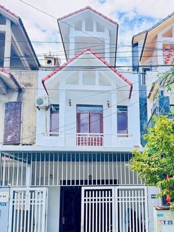 Bán nhà 3 tầng 105m² 4PN 5WC Phú Mỹ Thượng Huế