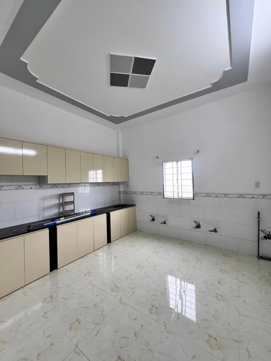 Bán nhà 1 trệt 2 lầu 4x12.5m, 4PN 3WC, giá 1.9 tỷ tại Tân Kim, Cần Giuộc - Ảnh thu nhỏ 3