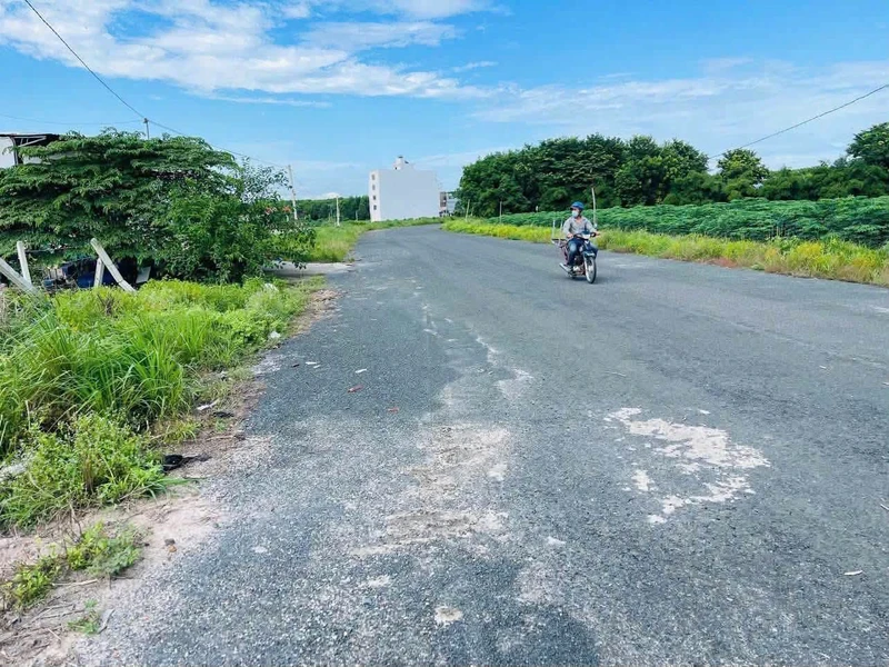Bán lô đất 200m2 đường N1 Chơn Thành
