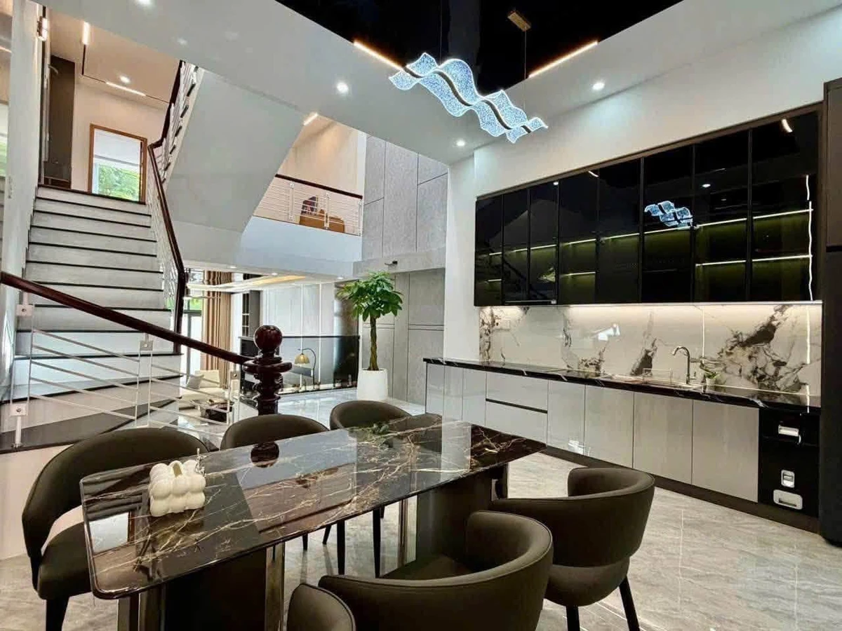 Bán nhà 3 tầng 100m² Dũng Sĩ Thanh Khê Đà Nẵng giá 9 tỷ - Ảnh thu nhỏ 3