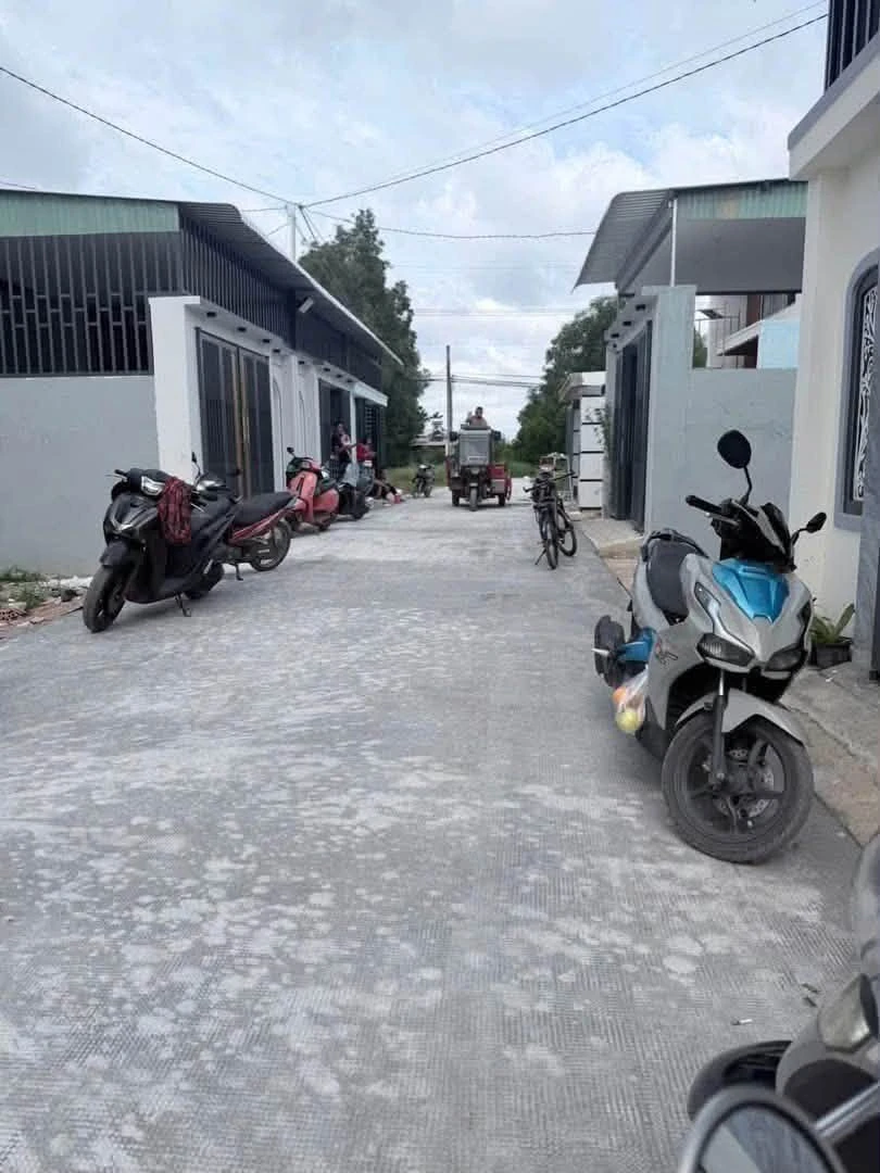 Bán nhà gác lửng 3 phòng ngủ 84m2 Trảng Bom 1 tỷ 580 - Ảnh 1