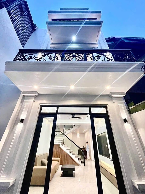 Bán nhà 3 tầng 65m² sân cổng riêng Thiên Lôi, Lê Chân, Hải Phòng 3,7 tỷ