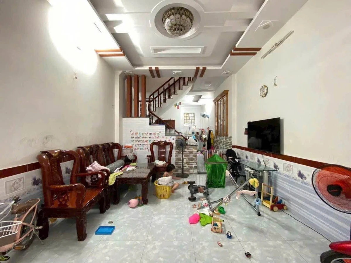 Nhà bán 4 tầng 4PN/4WC, 142m² ở Tân Chánh Hiệp, Quận 12 - Ảnh thu nhỏ 2