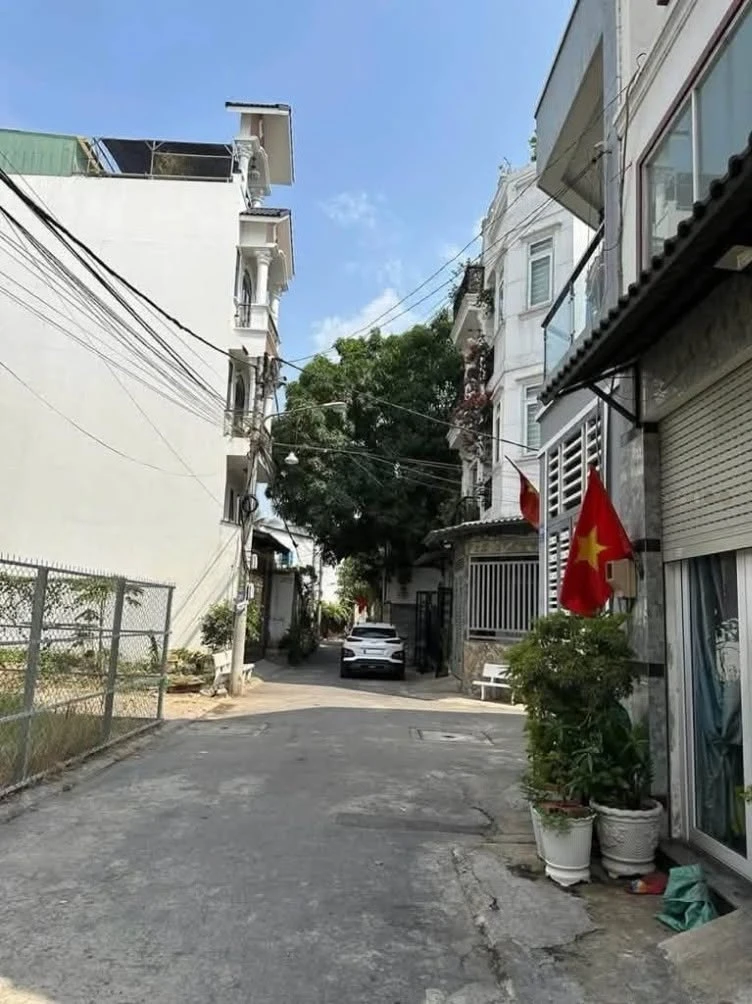 Bán nhà hẻm xe hơi 57m2, 4PN đầy đủ nội thất, đường số 12 Trường Thọ, Thủ Đức - Ảnh thu nhỏ 3
