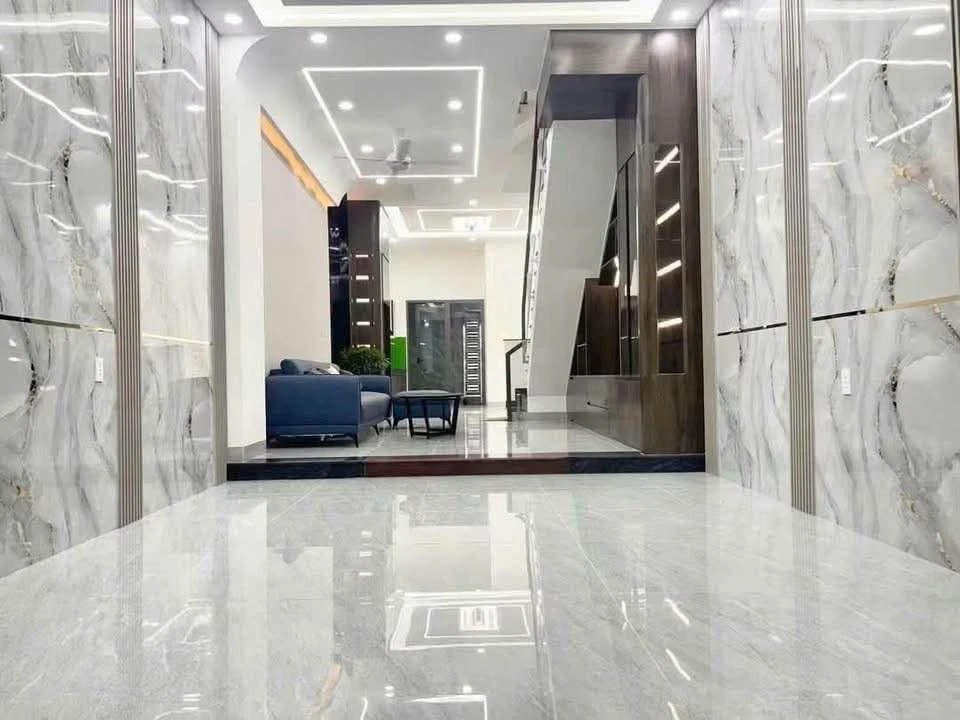 Bán nhà 3PN 4WC 64m2 gần ngã 6 An Phú, giá 4.2 tỷ - Ảnh thu nhỏ 2