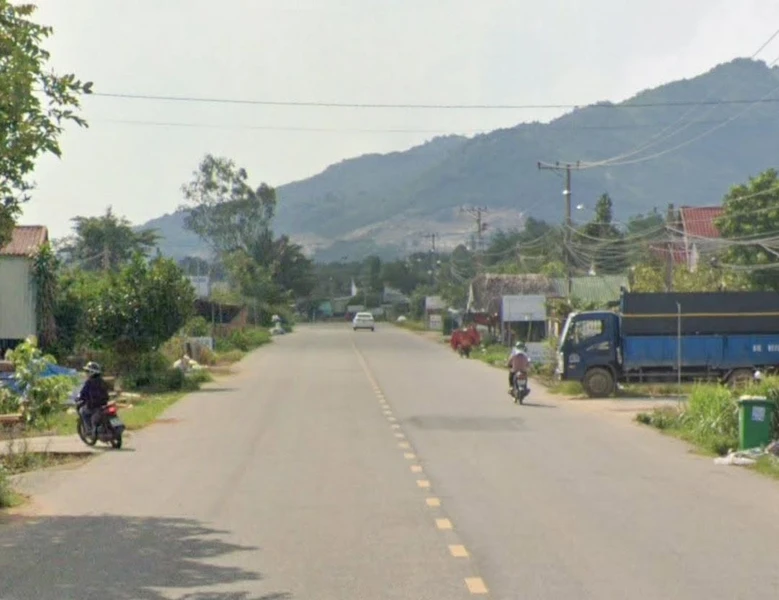 Bán lô đất 10×50m sổ riêng thổ cư tại Lâm Đồng, 1,25 tỷ
