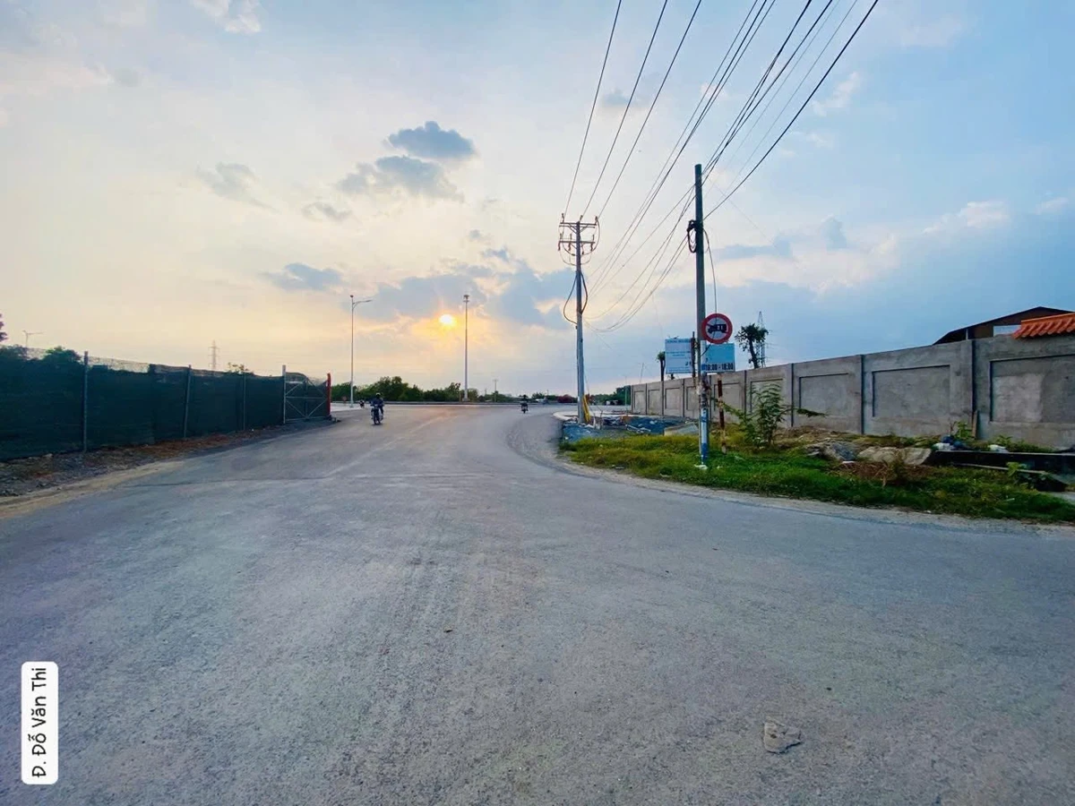 Bán đất mặt tiền Đỗ Văn Thi 200m2 Bình Chánh 7 tỷ - Ảnh thu nhỏ 3