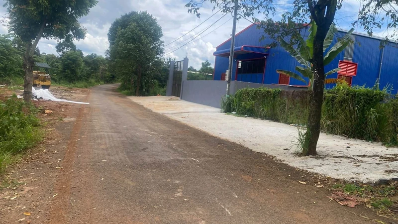 Bán đất mặt tiền trục lộ 4 Buôn Ky 540m2, tách được 2 lô, Phường Thành Nhất, Đắk Lắk