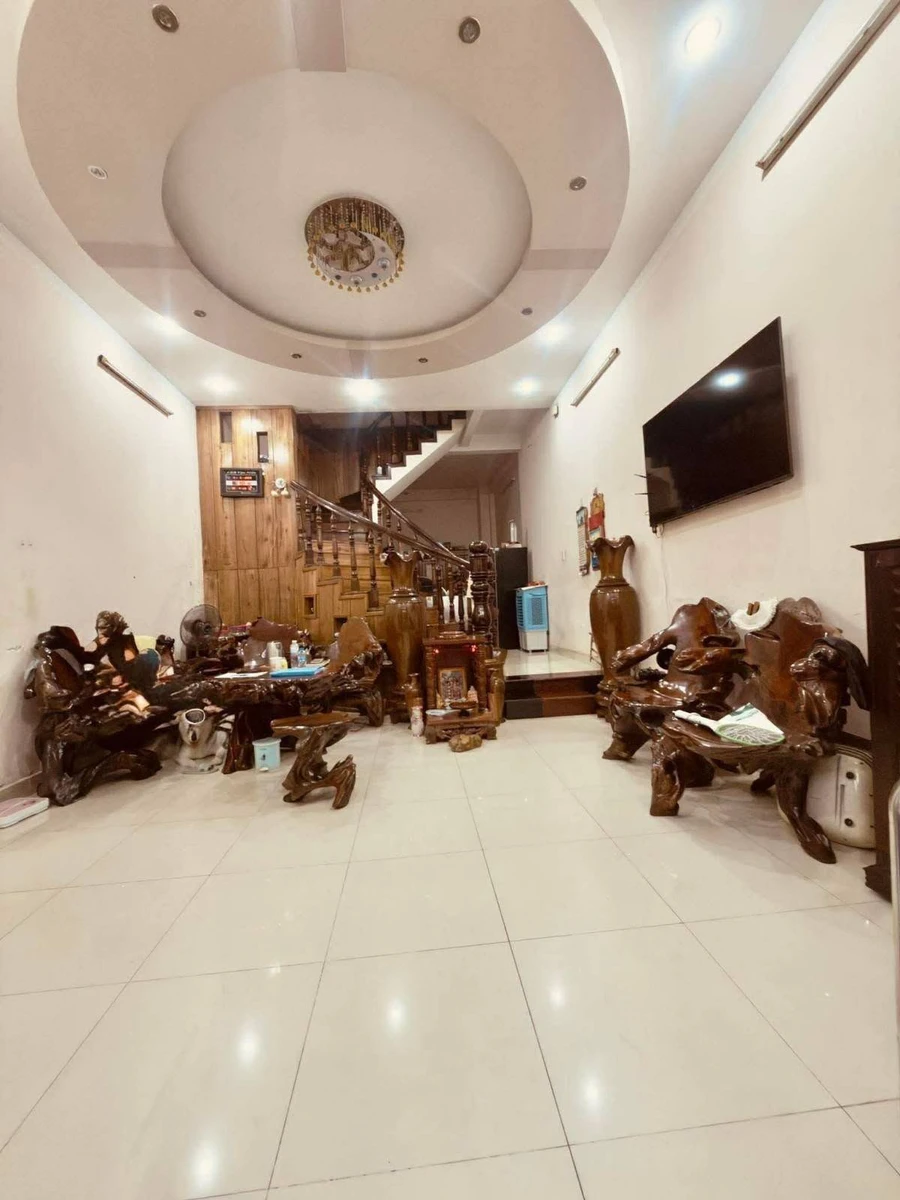 Bán nhà 4 tầng 80m2 hẻm nhựa 8m đường Võ Oanh, Phường 25, Bình Thạnh giá 18,2 tỷ - Ảnh 1