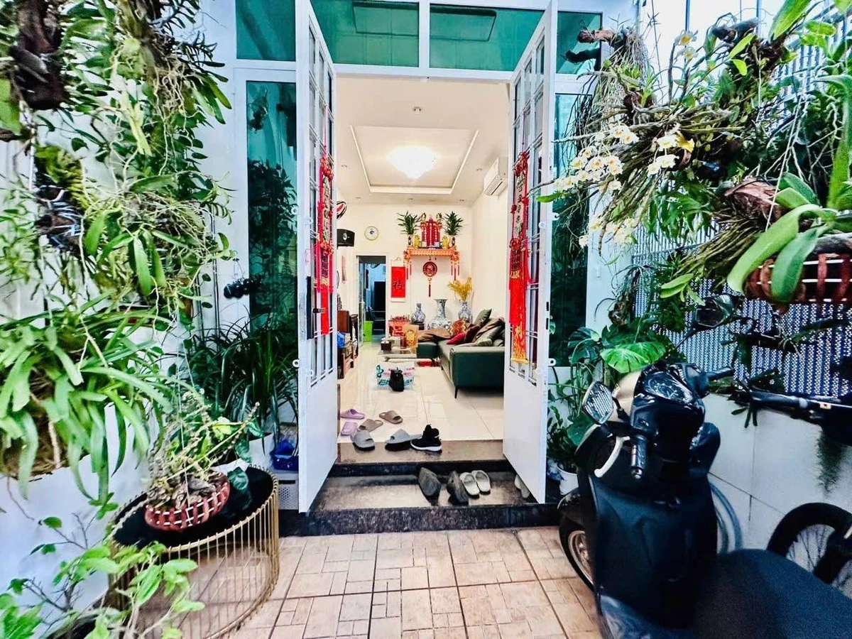 Bán nhà hẻm xe hơi 50m2 2 tầng Tô Hiến Thành Quận 1 - Ảnh thu nhỏ 2