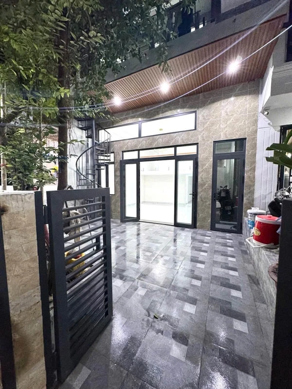 Bán shophouse góc ngã 3, 388,7m², 50tr/m² TP Tây Ninh camaureal