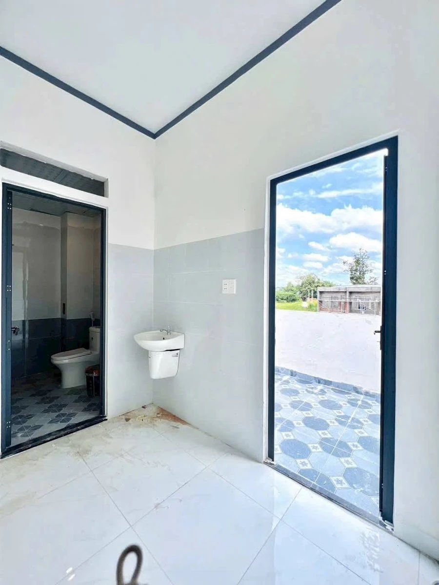Bán nhà 2 lầu 90m2 Đồng Khởi Quận 1, 1 tỷ 780 triệu - Ảnh thu nhỏ 4