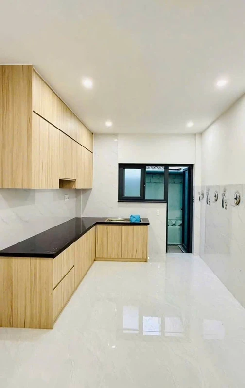 Bán nhà 3 tầng 123m2 Quy Nhơn gần công viên, trường học