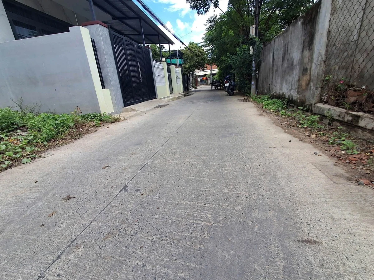 Bán đất mặt đường Phạm Văn Đồng 105m2 Phú Yên Tuy Hòa - Ảnh 1